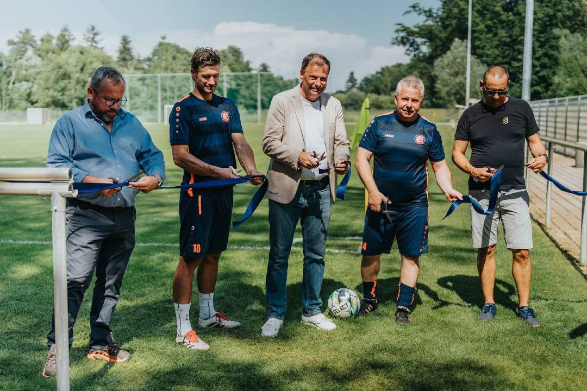 Slavnostní otevření zrekonstruované tribuny - fotografie 3
